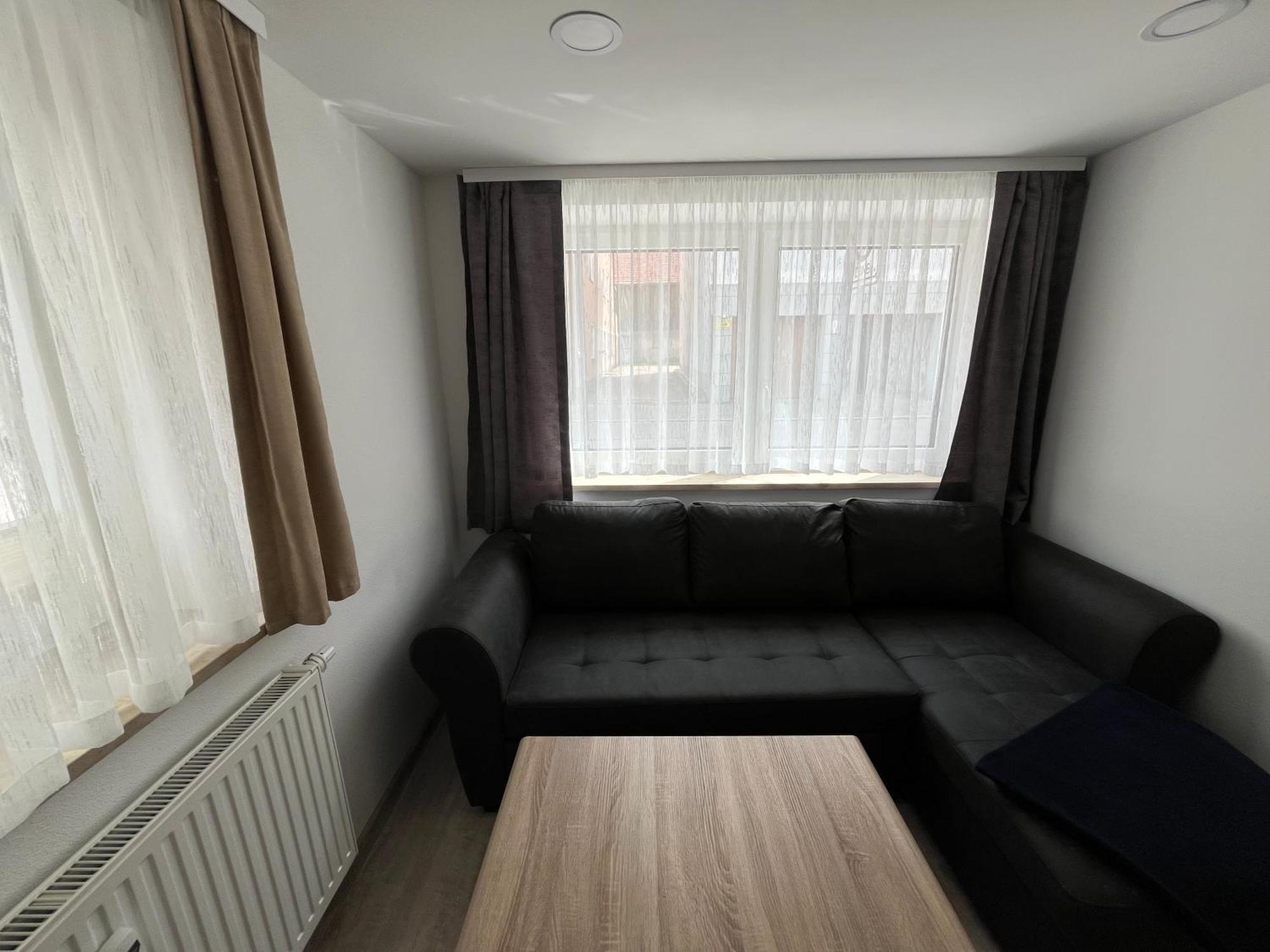 Ferienwohnung Ella マルクトオーバードルフ エクステリア 写真